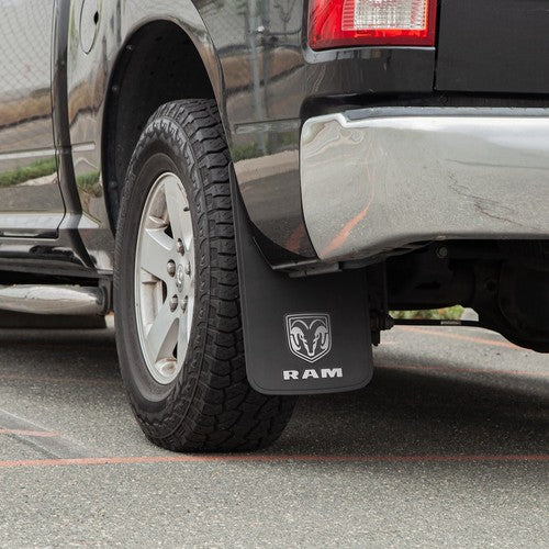 Plasticolor 000541R01 Easy-Fit Series MUD FLAPS