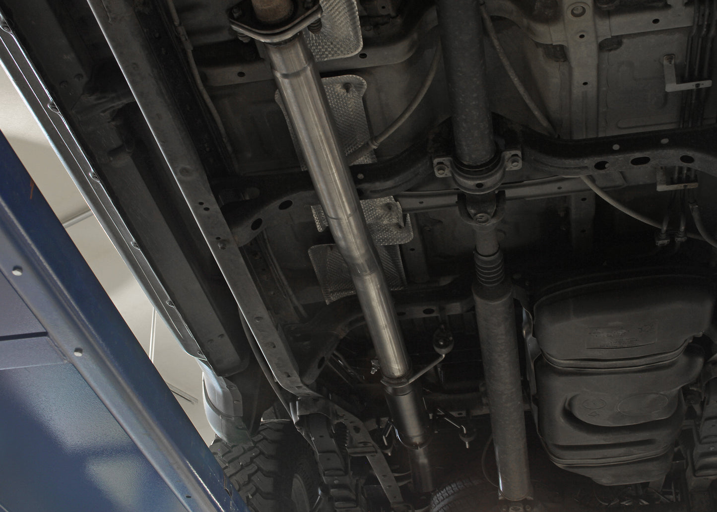 Flowmaster 817960 - Flowmaster Outlaw Extreme Cat-Back Exhaust System
