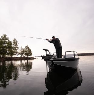 Minn Kota 1358381 Terrova Trolling Motor; Bow-Mount 80-45-24: Black