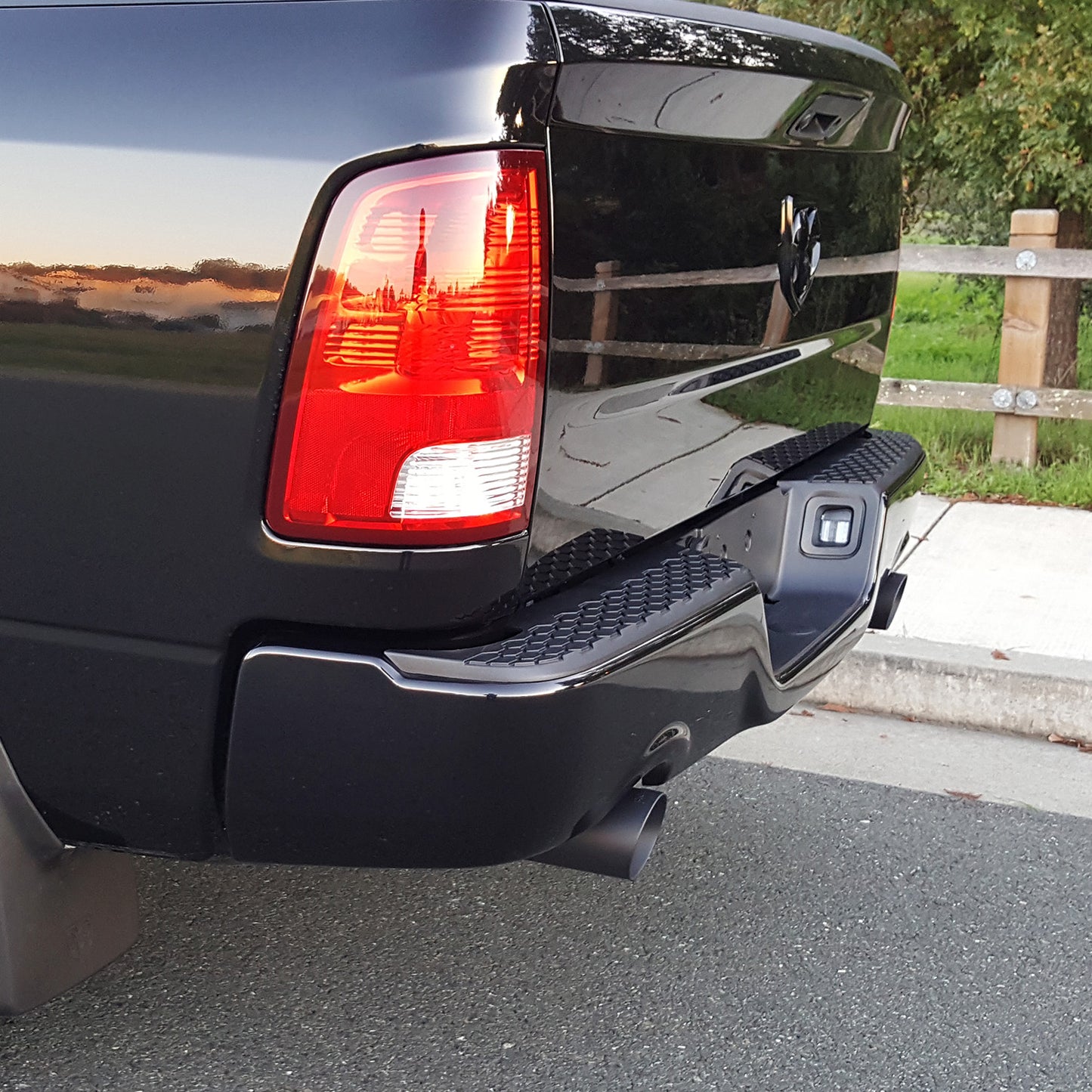 Flowmaster 15356B - Flowmaster Exhaust Tip - Direct Fit