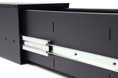Dee Zee DZ960D  STORAGE BOX