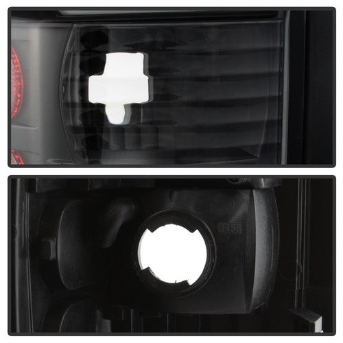 Xtune 9038860  TAIL LIGHT LENSES