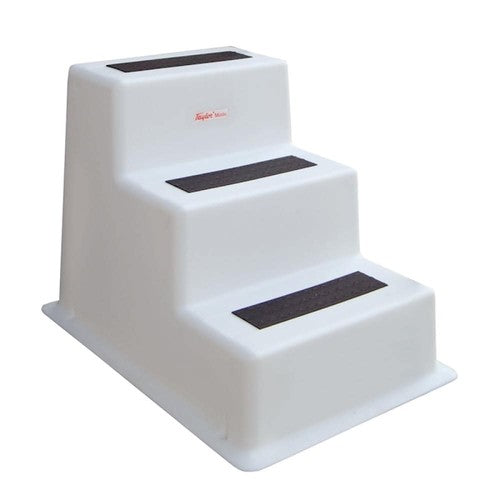 Taylor Made 47300 StepSafe  BOAT DOCK STEP