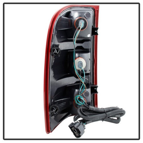 Xtune 9033100  TAIL LIGHT LENSES