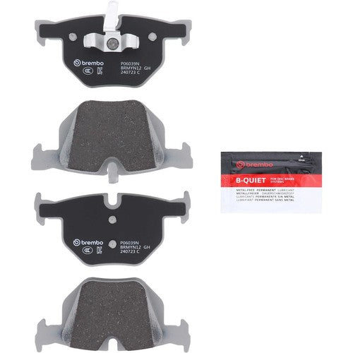 Brembo Rear Ceramic Brake Pads Fits 2006 BMW 330i 330xi Brake Pads P06039N