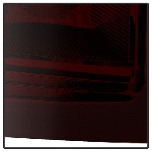 Xtune 9033100  TAIL LIGHT LENSES