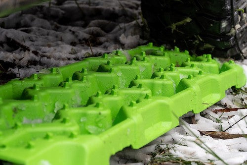 Ironman 4x4 IRECBRDGREEN RECO-TRAKS OVERLANDING TOOL