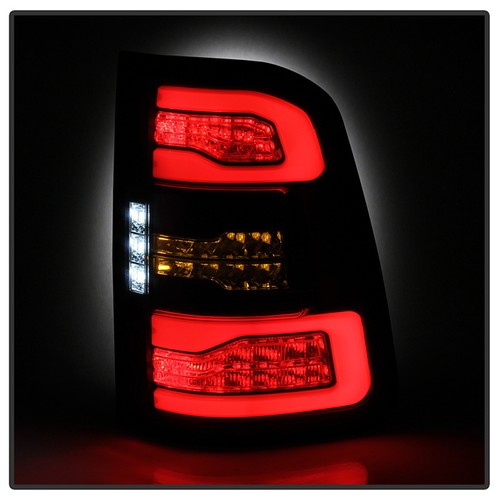 Spyder Automotive 5087294  TAIL LIGHT KIT
