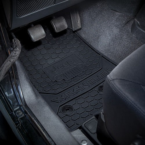 Plasticolor 001803R01  FLOOR MATS
