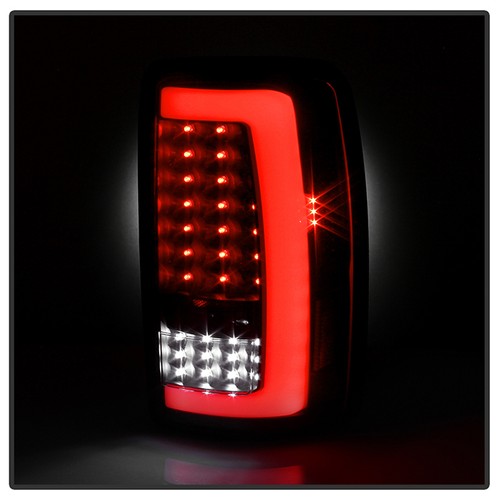 Xtune 9050237  TAIL LIGHT KIT
