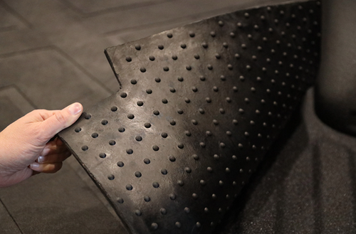 Dee Zee DZ76963 Heavyweight BED MAT