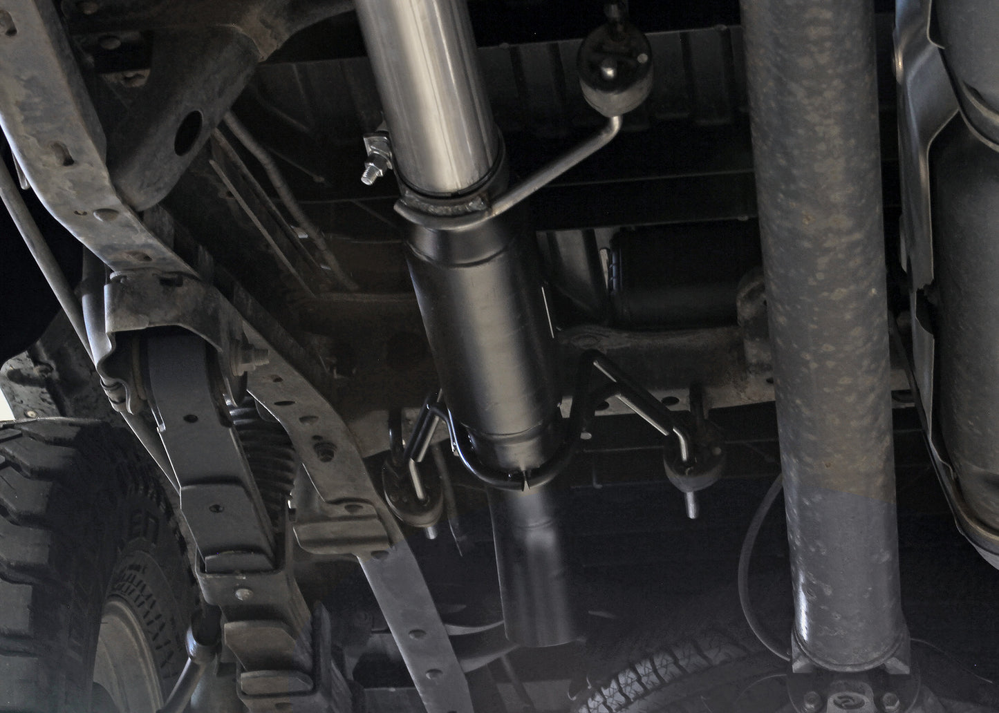 Flowmaster 817960 - Flowmaster Outlaw Extreme Cat-Back Exhaust System