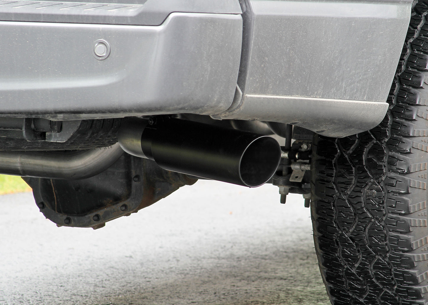 Flowmaster 817981 - Flowmaster Outlaw Cat-Back Exhaust System