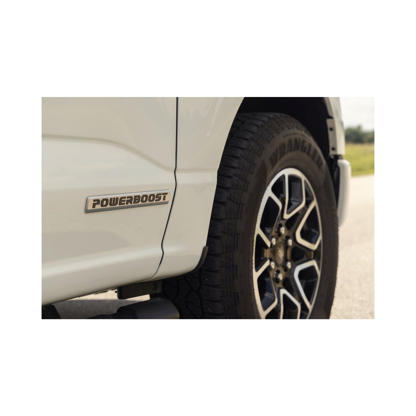 Flowmaster 818166 - Flowmaster American Thunder Cat-Back Exhaust System
