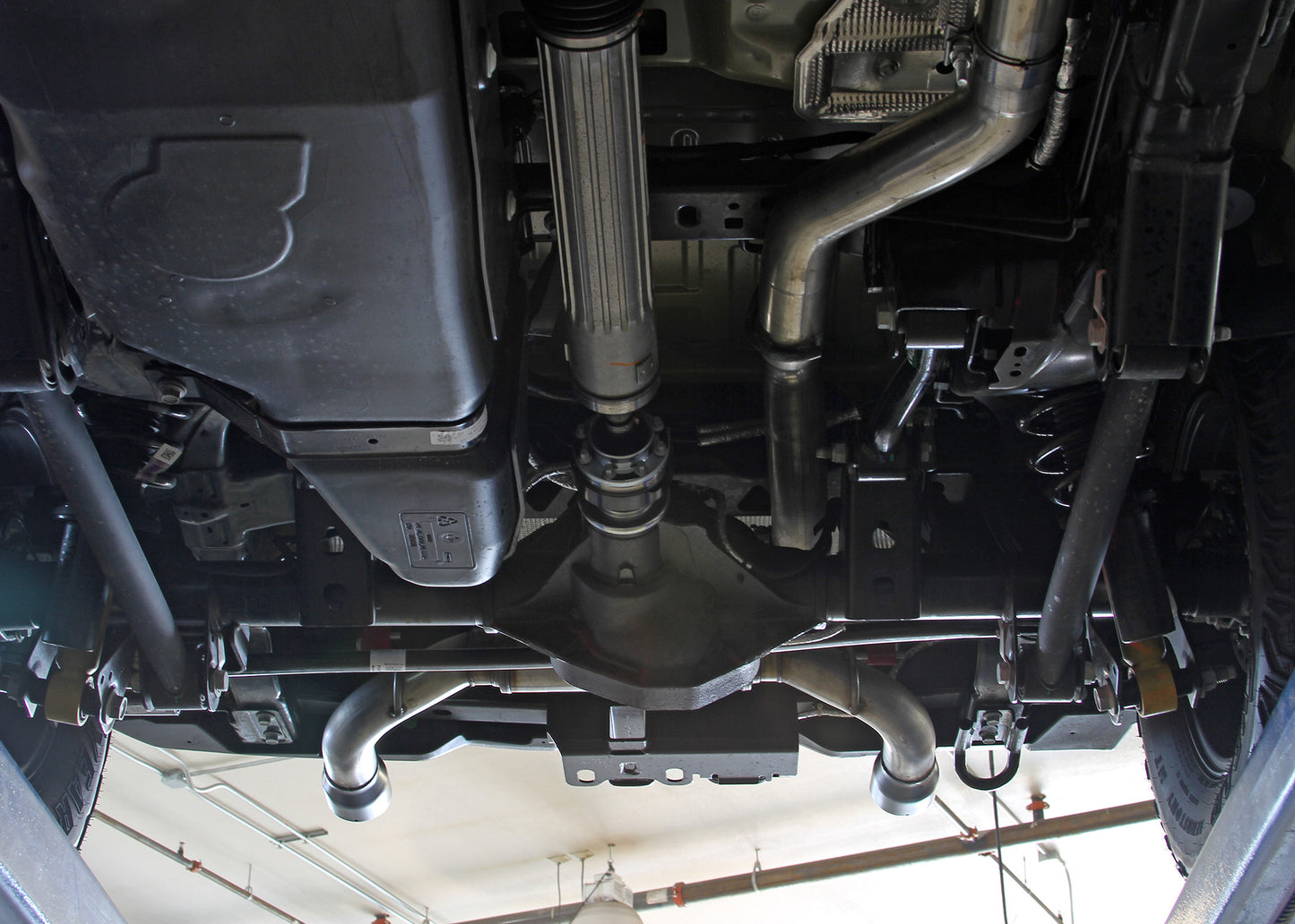 Flowmaster 718122 - Flowmaster Flow FX Cat-Back Exhaust System