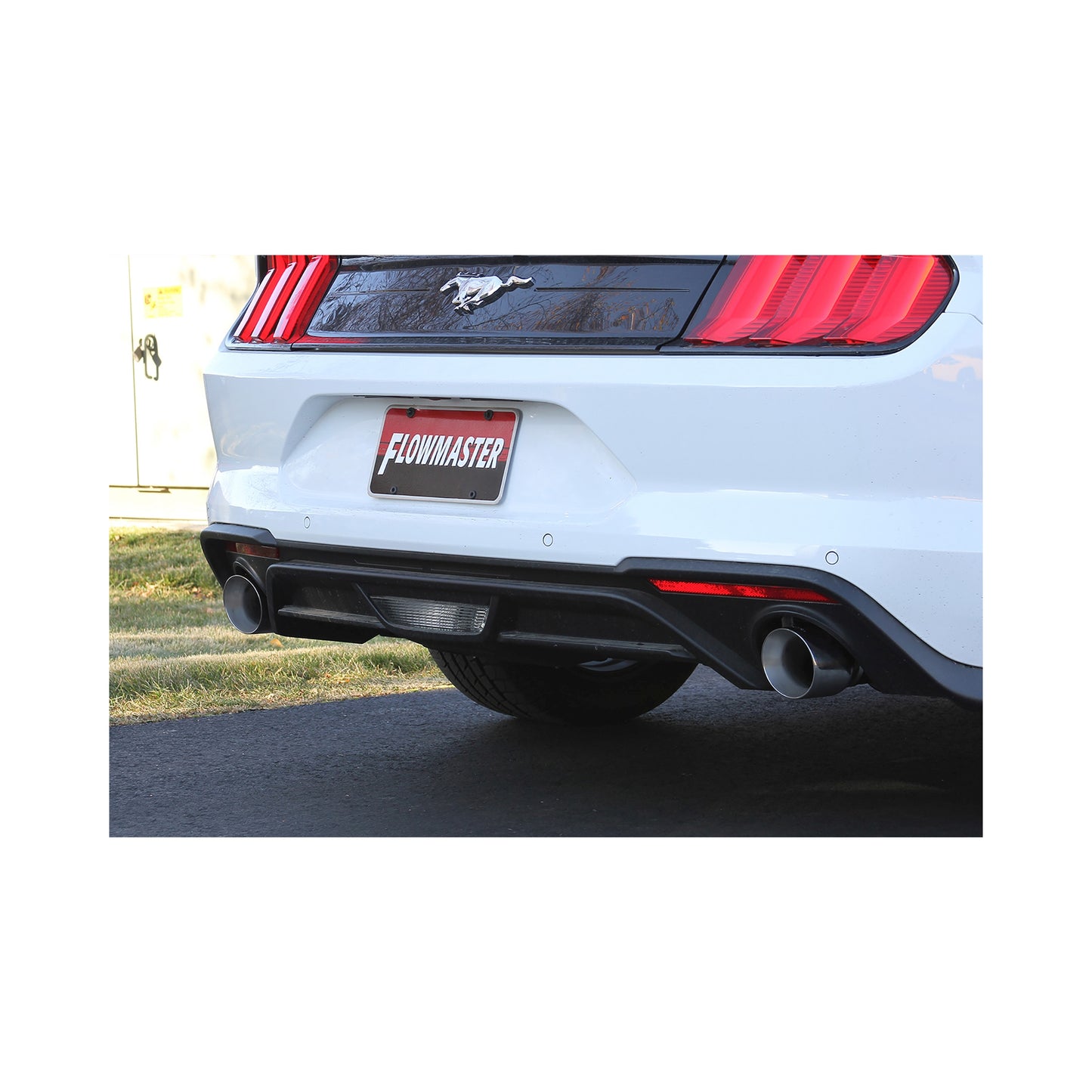 Flowmaster 817713 - Flowmaster Outlaw Axle-back Exhaust System