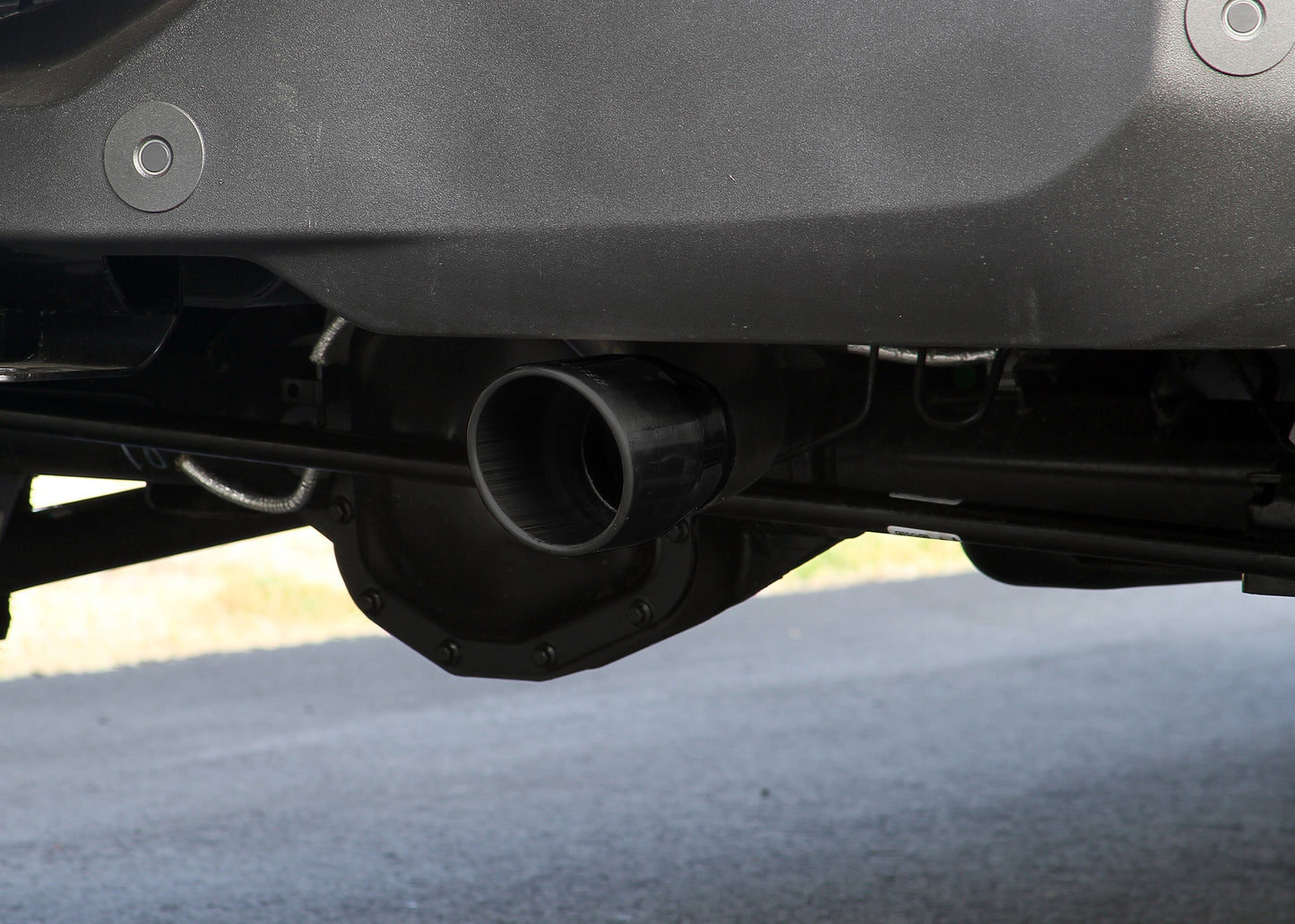 Flowmaster 818120 - Flowmaster Outlaw Axle-Back Exhaust System