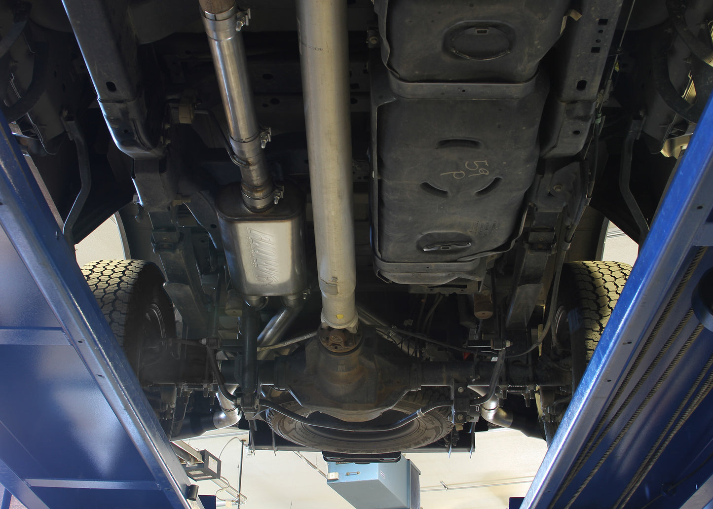 Flowmaster 718100 - Flowmaster Flow FX Cat-Back Exhaust System