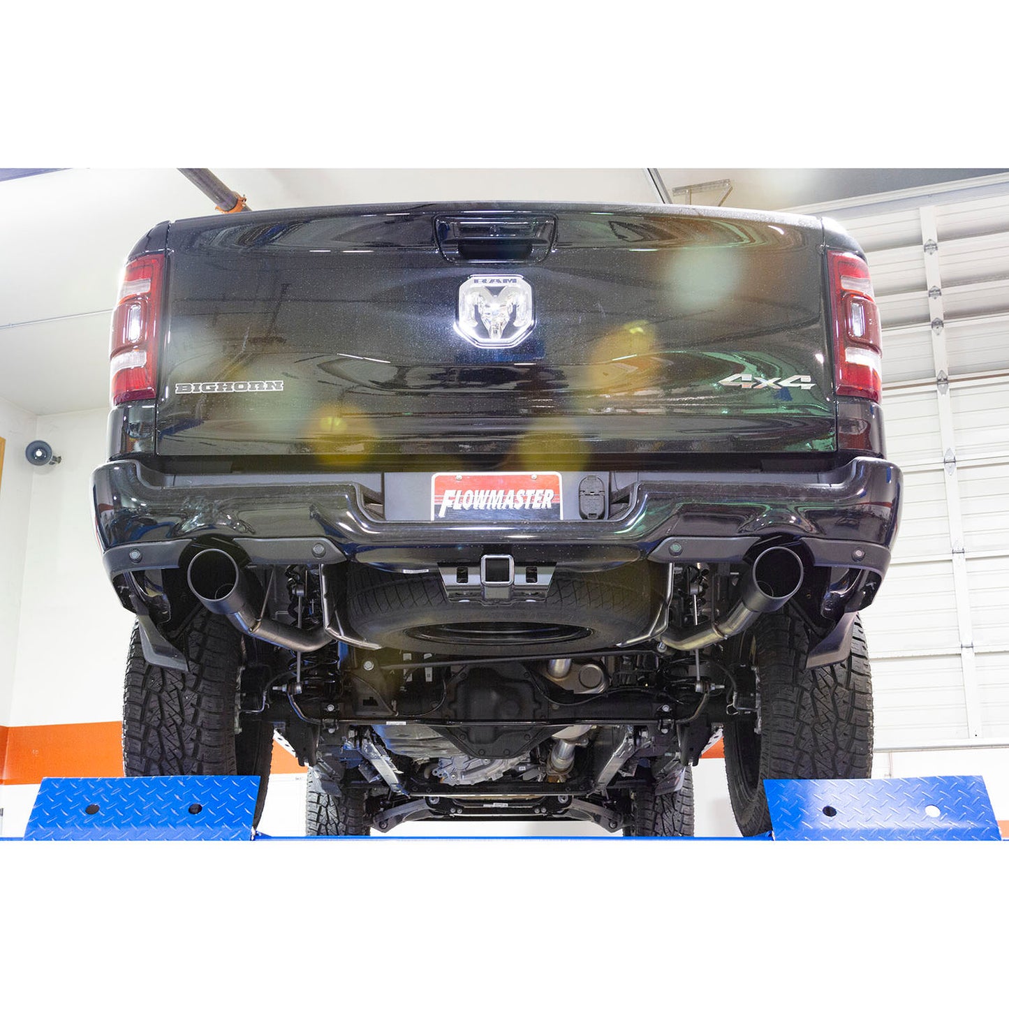 Flowmaster 817850 - Flowmaster American Thunder Axle-back Exhaust System