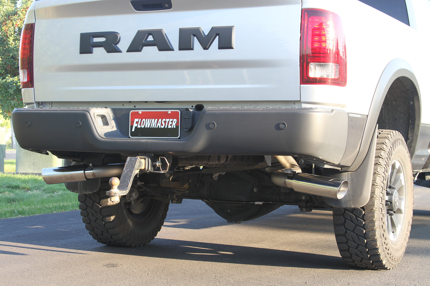 Flowmaster 817709 - Flowmaster American Thunder Cat-back Exhaust System