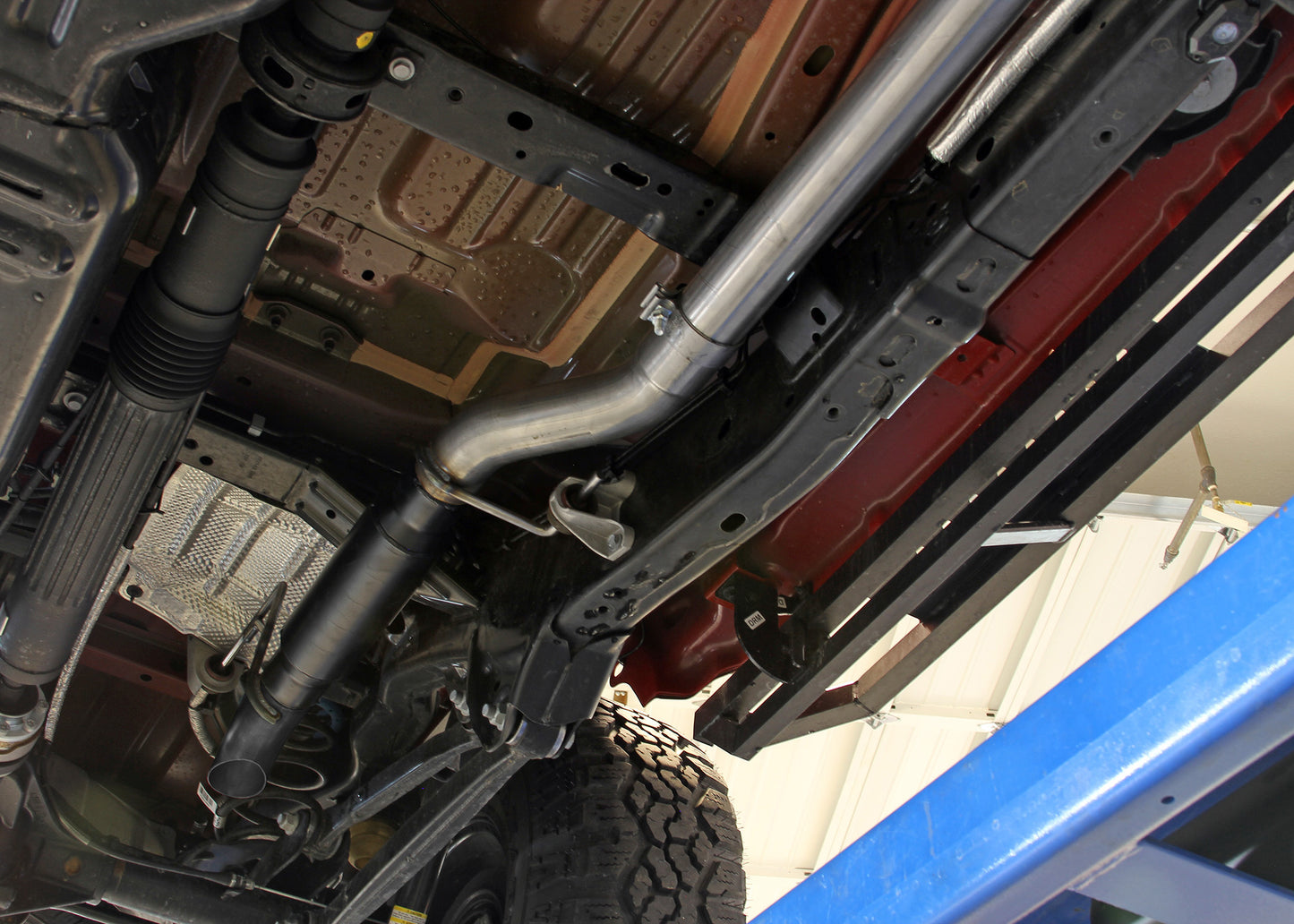 Flowmaster 817958 - Flowmaster Outlaw Extreme Cat-Back Exhaust System